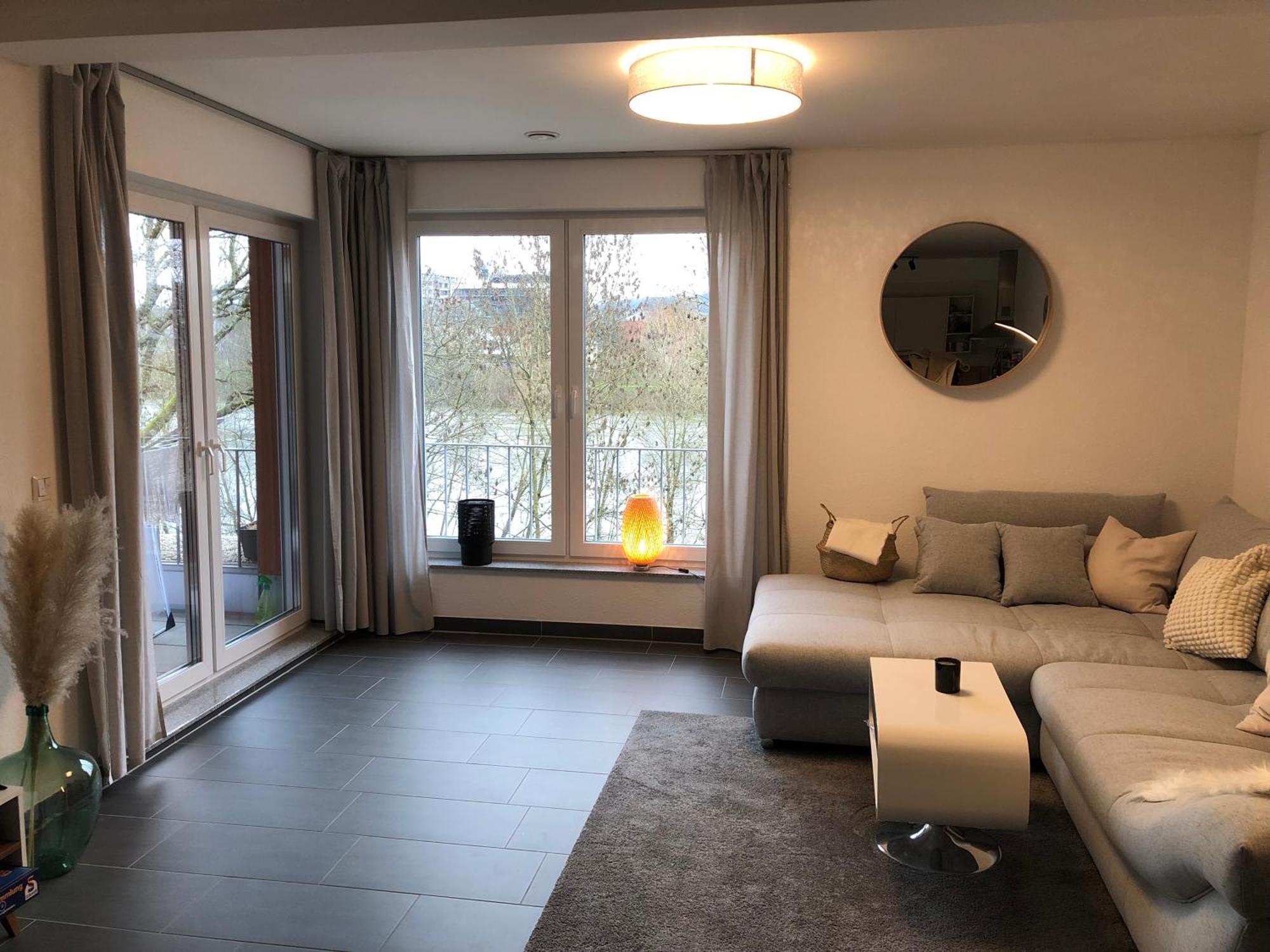 Schickes Apartment Mit Moselblick トリーア エクステリア 写真
